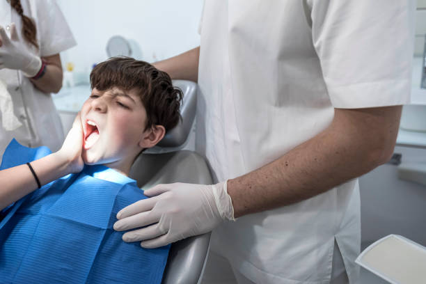 Best Dentist for Severe Toothache  in Graham, TX